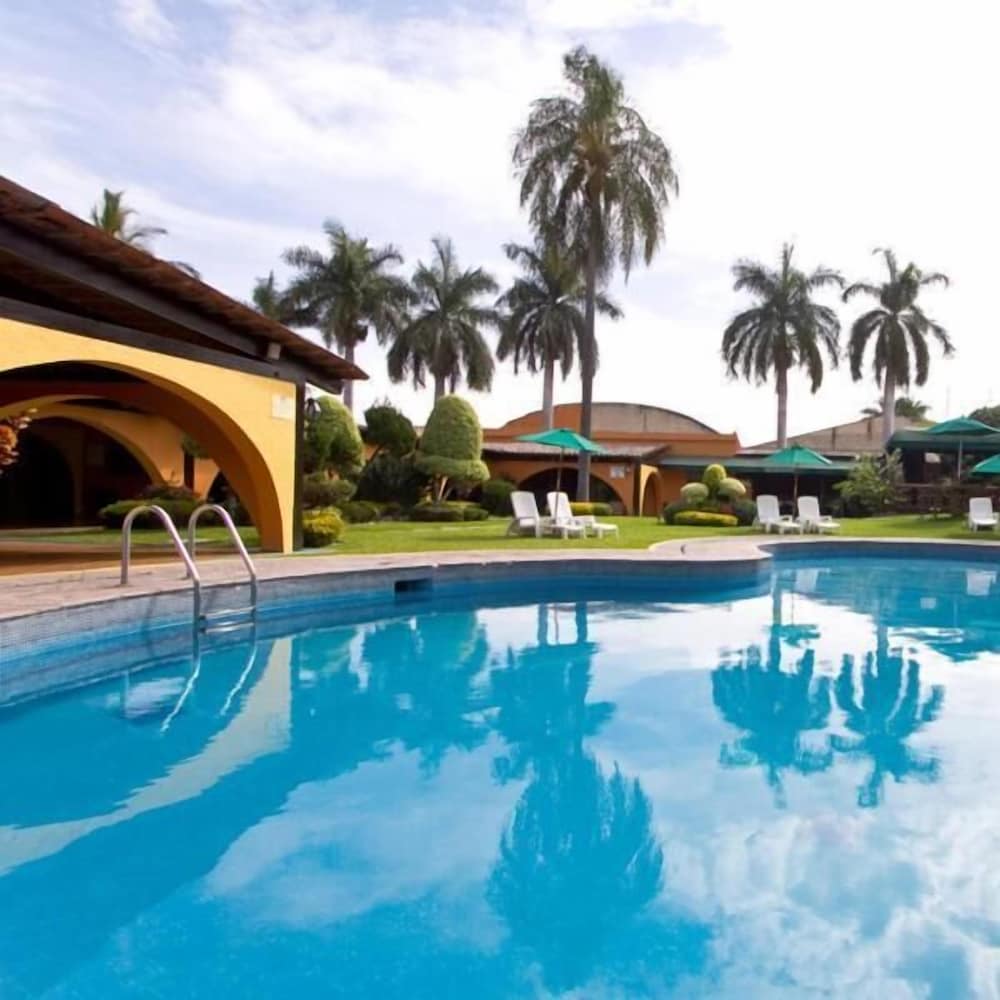 Hotel & Motel Hacienda Jiutepec