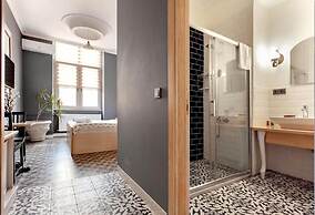 Cezayir Rooms