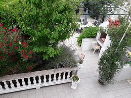 Holiday House Perkic mm
