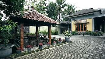 Villa Alifa