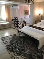 GM Rooms Rental Suites