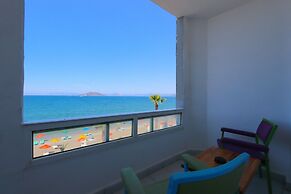 Aquila Beach Hotel