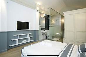 Stylish Triplex House Balat
