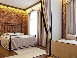 İncila Suites