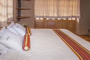 Inkasaire Lodge