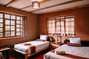 Inkasaire Lodge