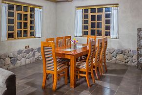 Inkasaire Lodge