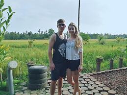 Viveka Inn Guest