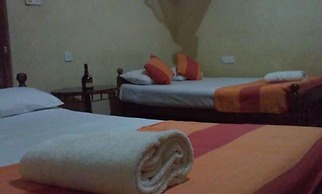 Viveka Inn Guest