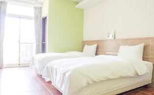 TipsyHotel