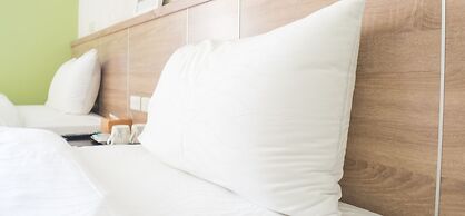 TipsyHotel