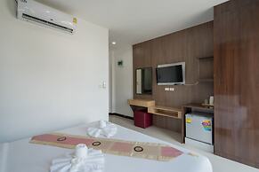 Baan Thai Beach Side Residence