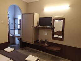 New Cape Hotel