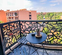 Foch Apartment