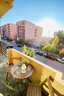 Foch Apartment