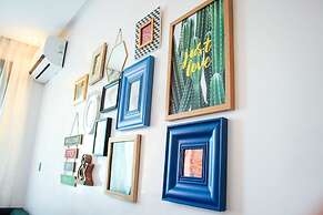 Foch Apartment