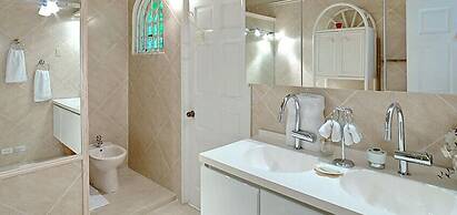 Villa Whitegates