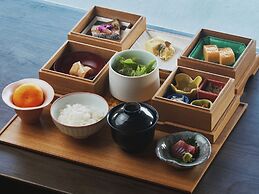 IKI RETREAT by Onko Chishin