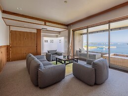 IKI RETREAT by Onko Chishin