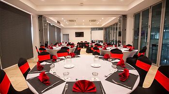 Cassowary Hotel