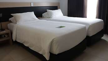 Cassowary Hotel