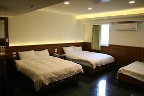 Chuline Hotel