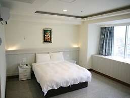 Chuline Hotel