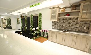 Nest Residence