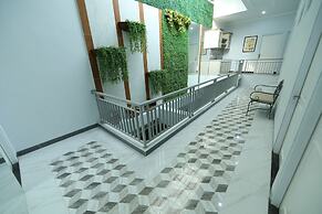 Nest Residence