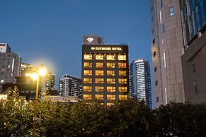 Baymond Hotel