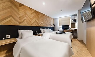 Anyang Premier Hotel XYM