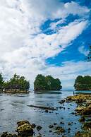 Caluwayan Palm Island Resort