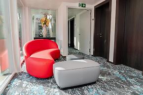 Nash Pratik Hotel