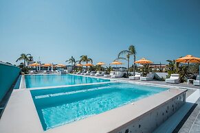 Mazoren Art Hotel