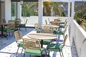 Mazoren Art Hotel