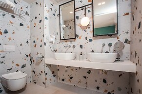 Mazoren Art Hotel
