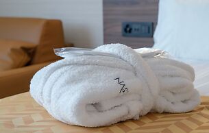 Nash Suites Airport Hotel