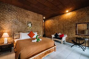 Bunda 7 Bungalow