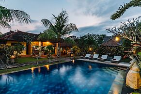Bunda 7 Bungalow