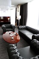 Admiral Hotel