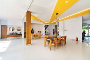 Yellow Daisy Villa