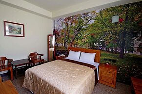 Lucky Hotel