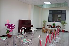 Lucky Hotel