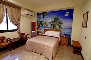 Lucky Hotel