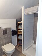 Lava Guesthouse