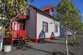 Lava Guesthouse