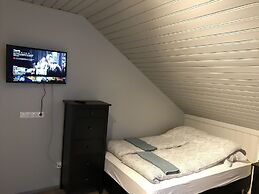 Lava Guesthouse