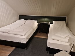 Lava Guesthouse