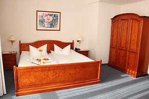 Hotel Ascania