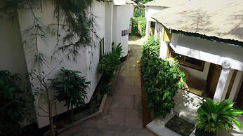 HYPOLINK Village